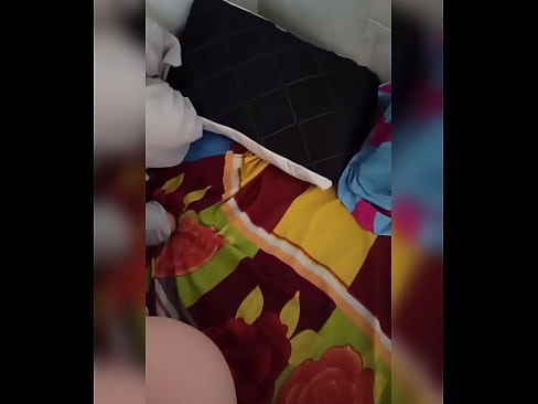 ❤️ מיין צימערמאן בלײַבט אליין אין שטוב ווייל איר מאן גייט אויף וואקאציע און איך נעם די געלעגנהייט איר צו פאקן און אנפילן איר טאָכעס מיט מילך ❤ סעקס ווידעא ביי אונדז ❌
